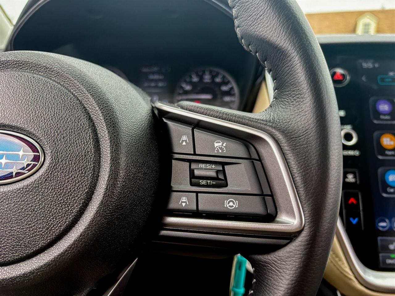 Subaru Outback  2023