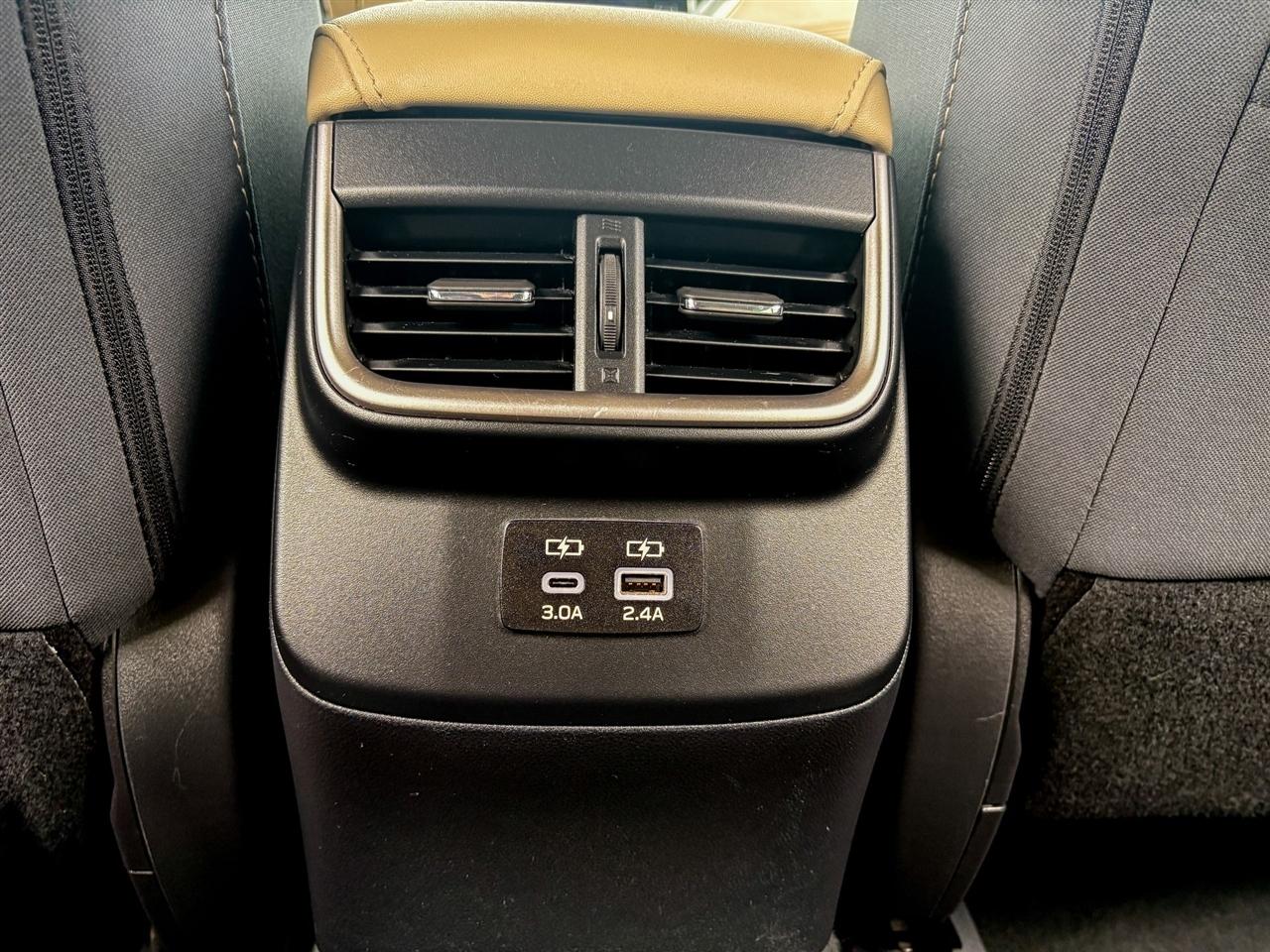 Subaru Outback  2023