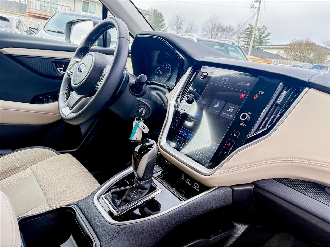 Subaru Outback  2023