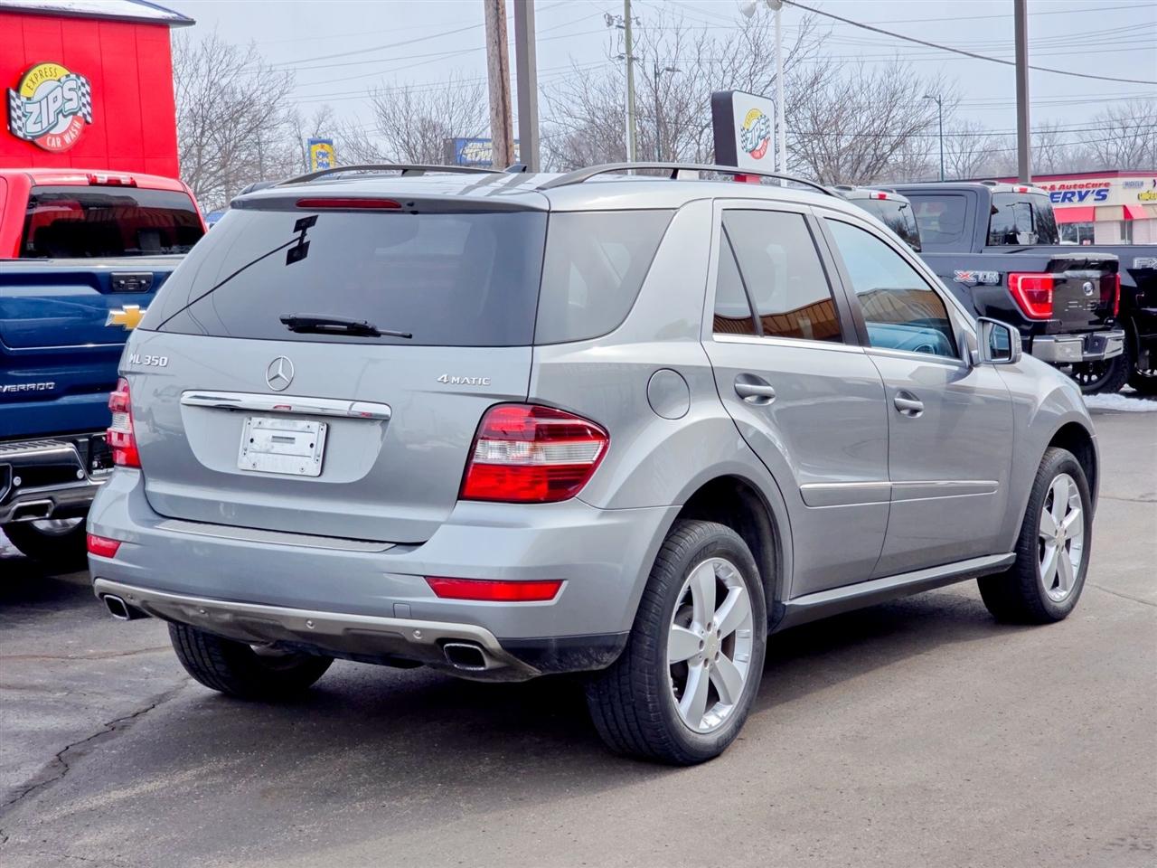 Mercedes-Benz M-Class  2011