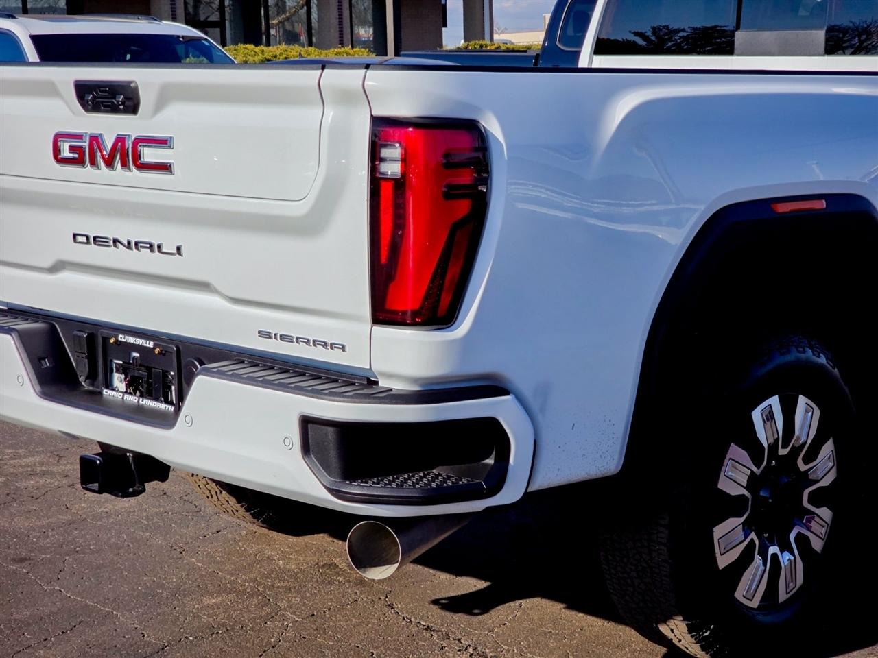 GMC Sierra 3500HD  2025