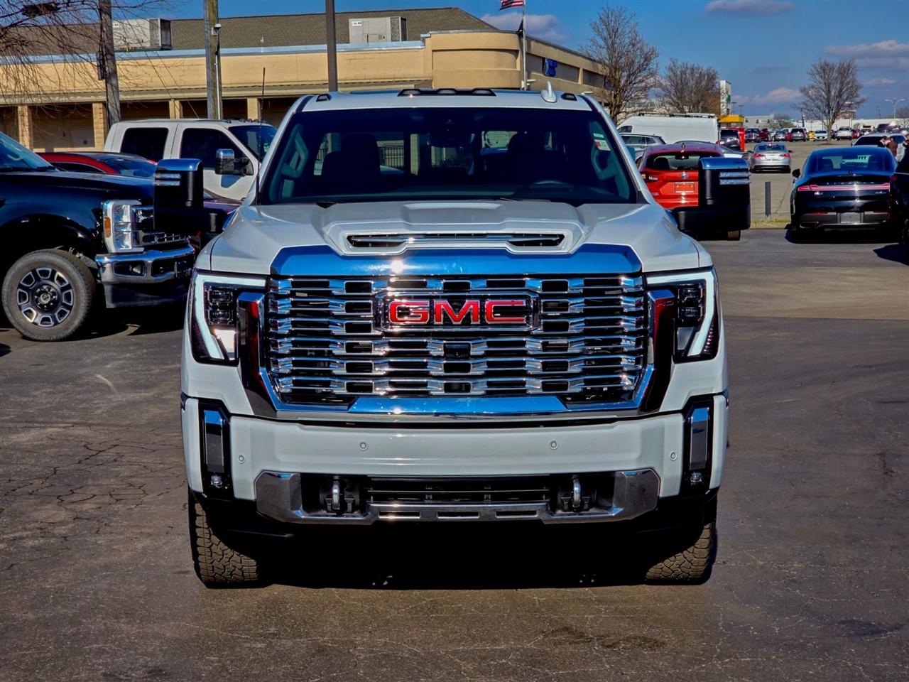 GMC Sierra 3500HD  2025
