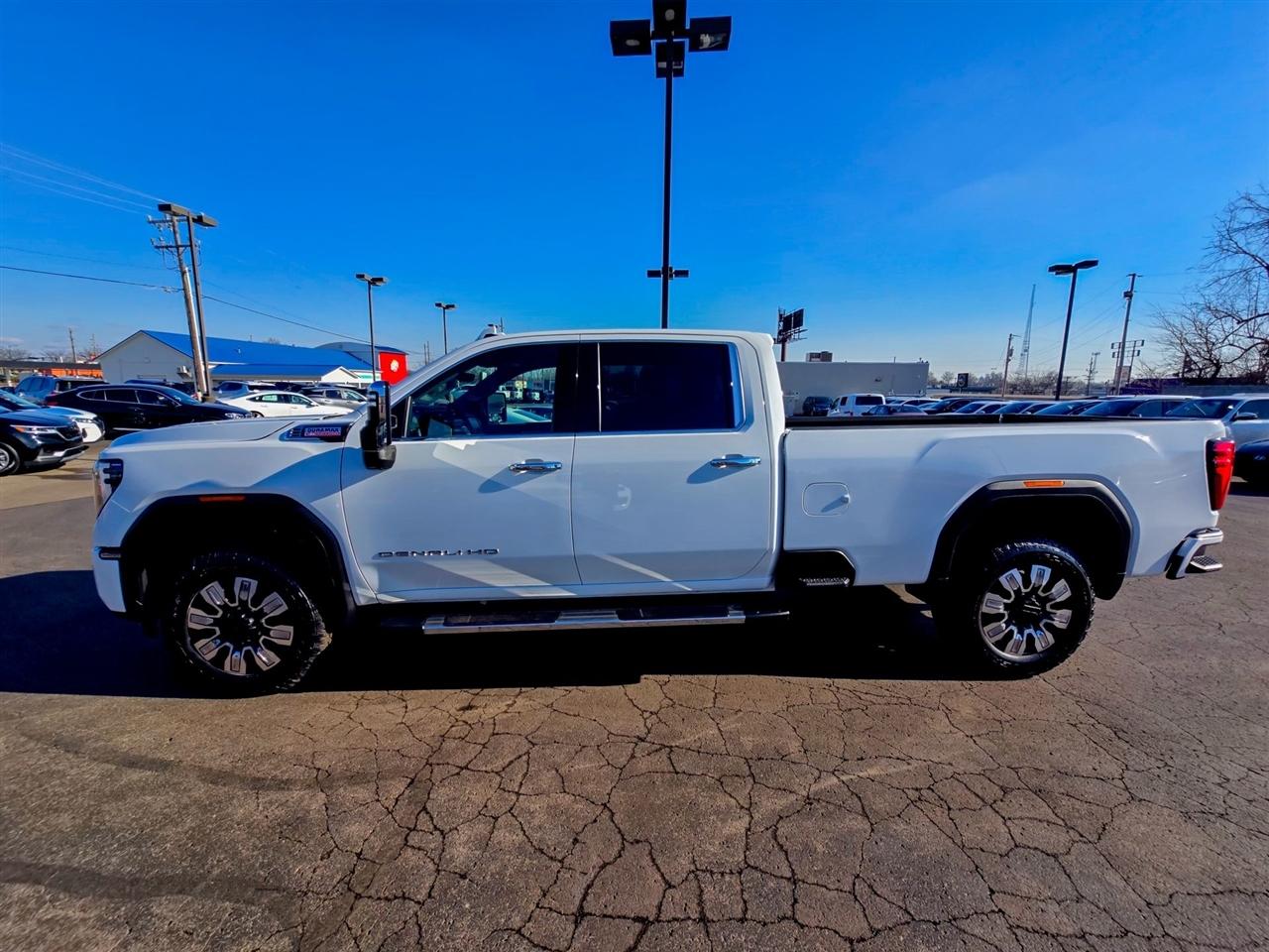 GMC Sierra 3500HD  2025