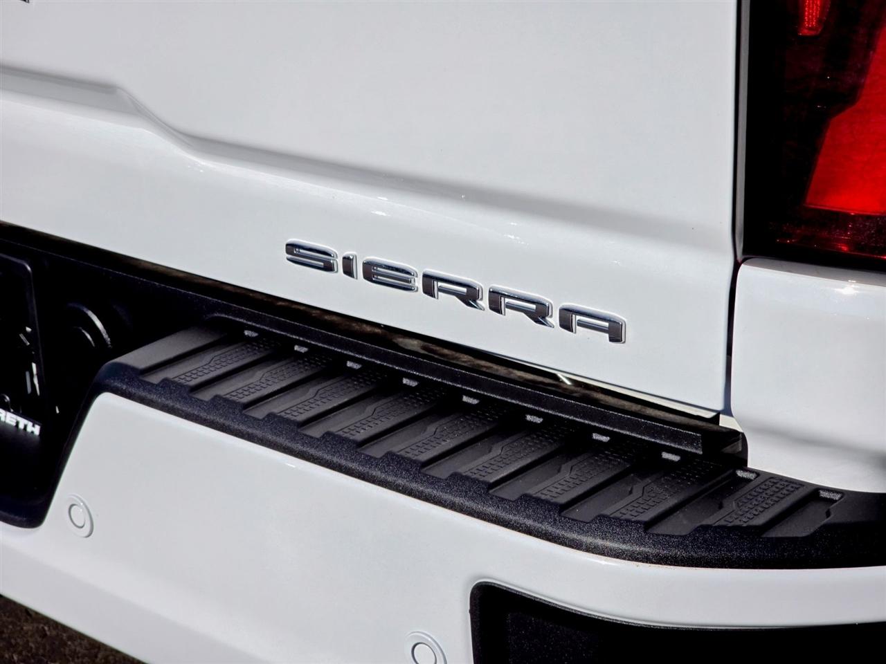 GMC Sierra 3500HD  2025