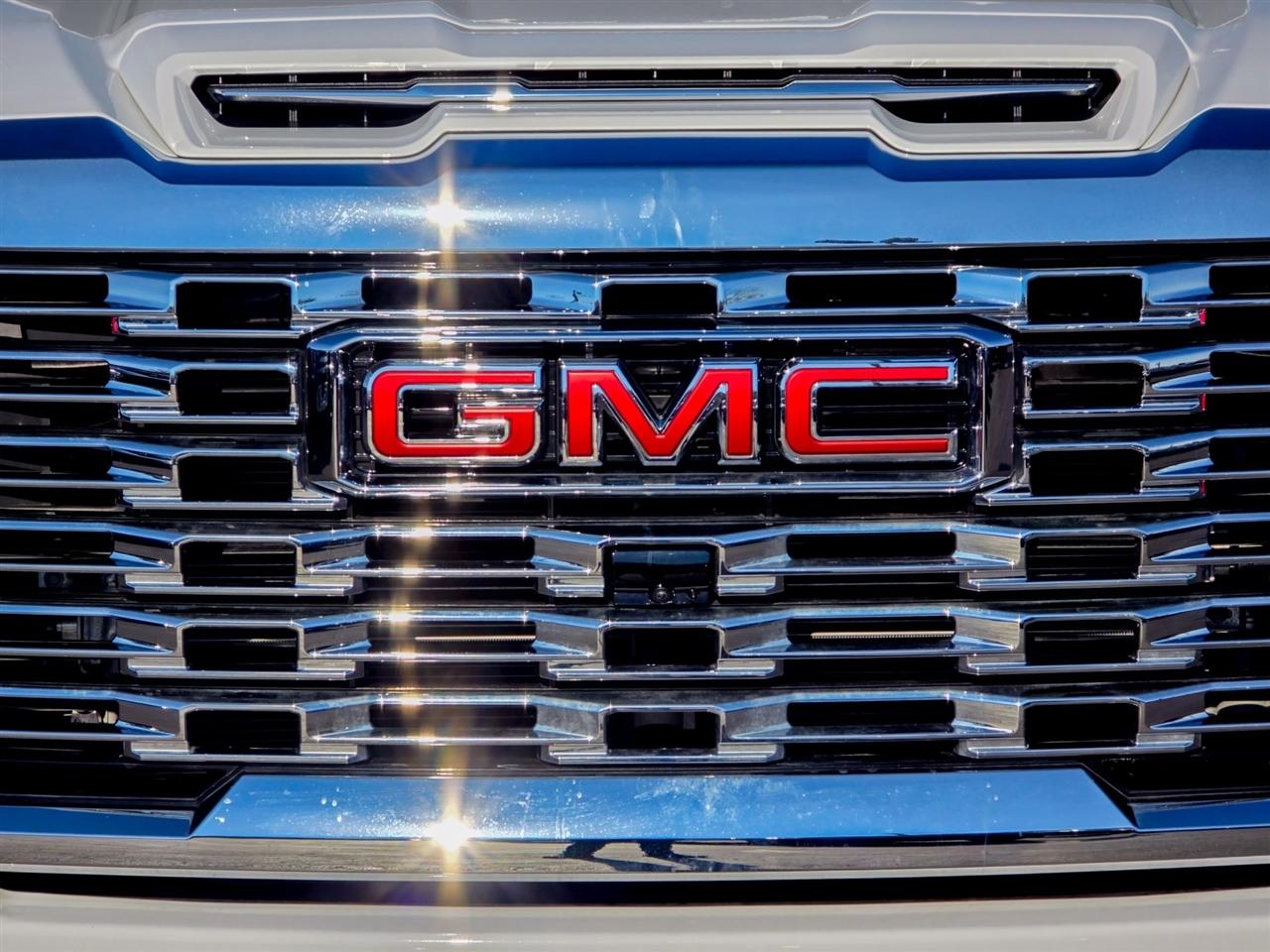 GMC Sierra 3500HD  2025