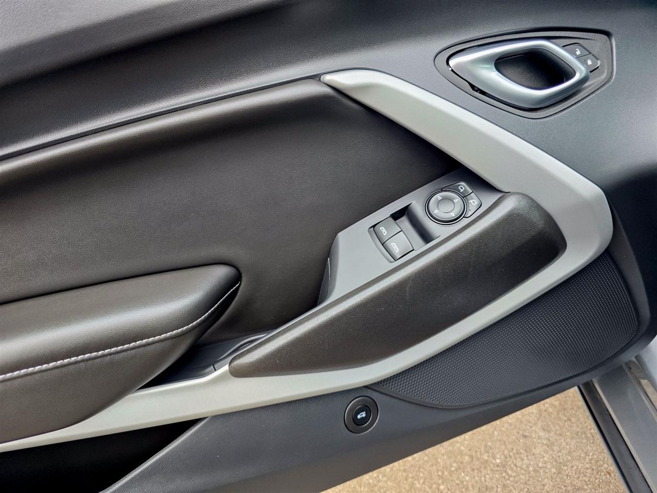 Chevrolet Camaro  2023