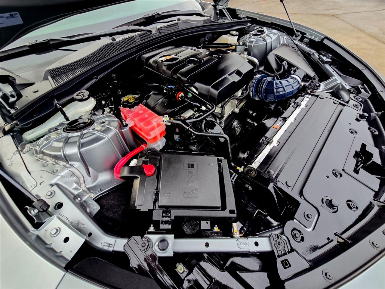 Chevrolet Camaro  2023