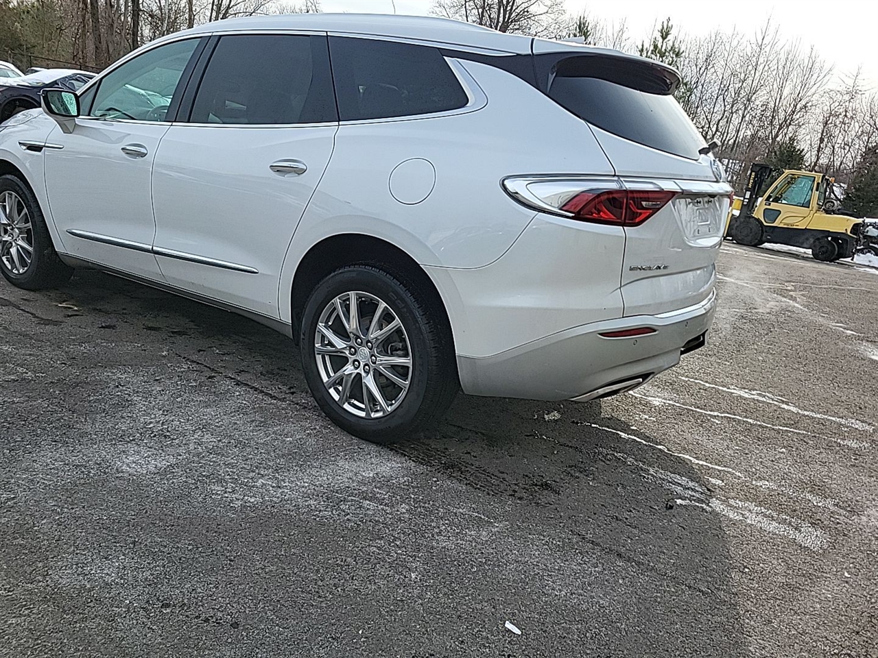 Buick Enclave  2022