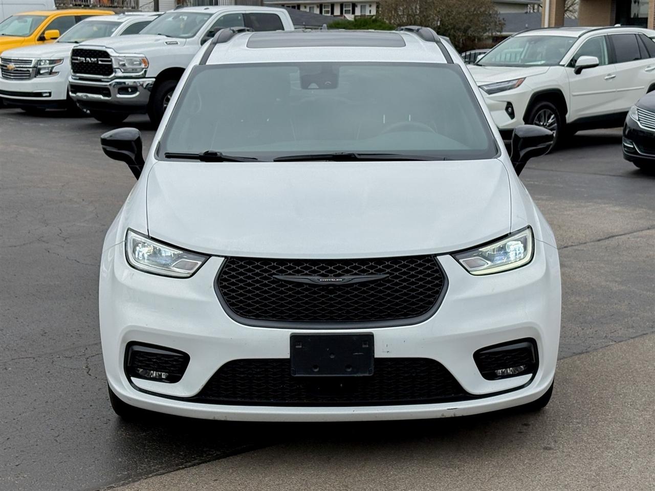 Chrysler Pacifica  2025