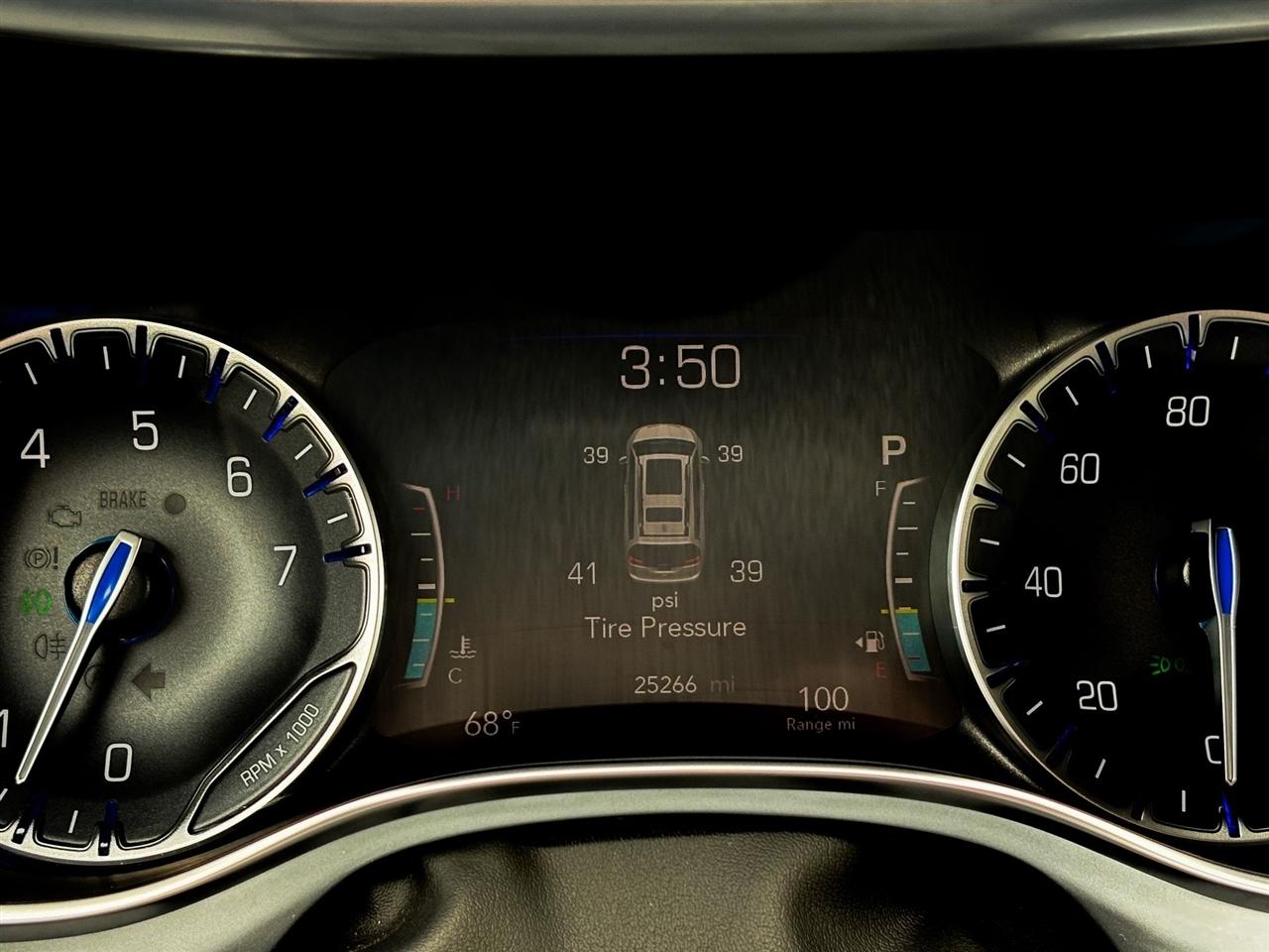 Chrysler Pacifica  2025