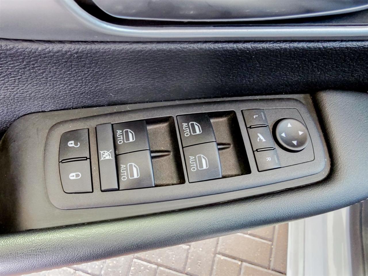 Chrysler Pacifica  2025