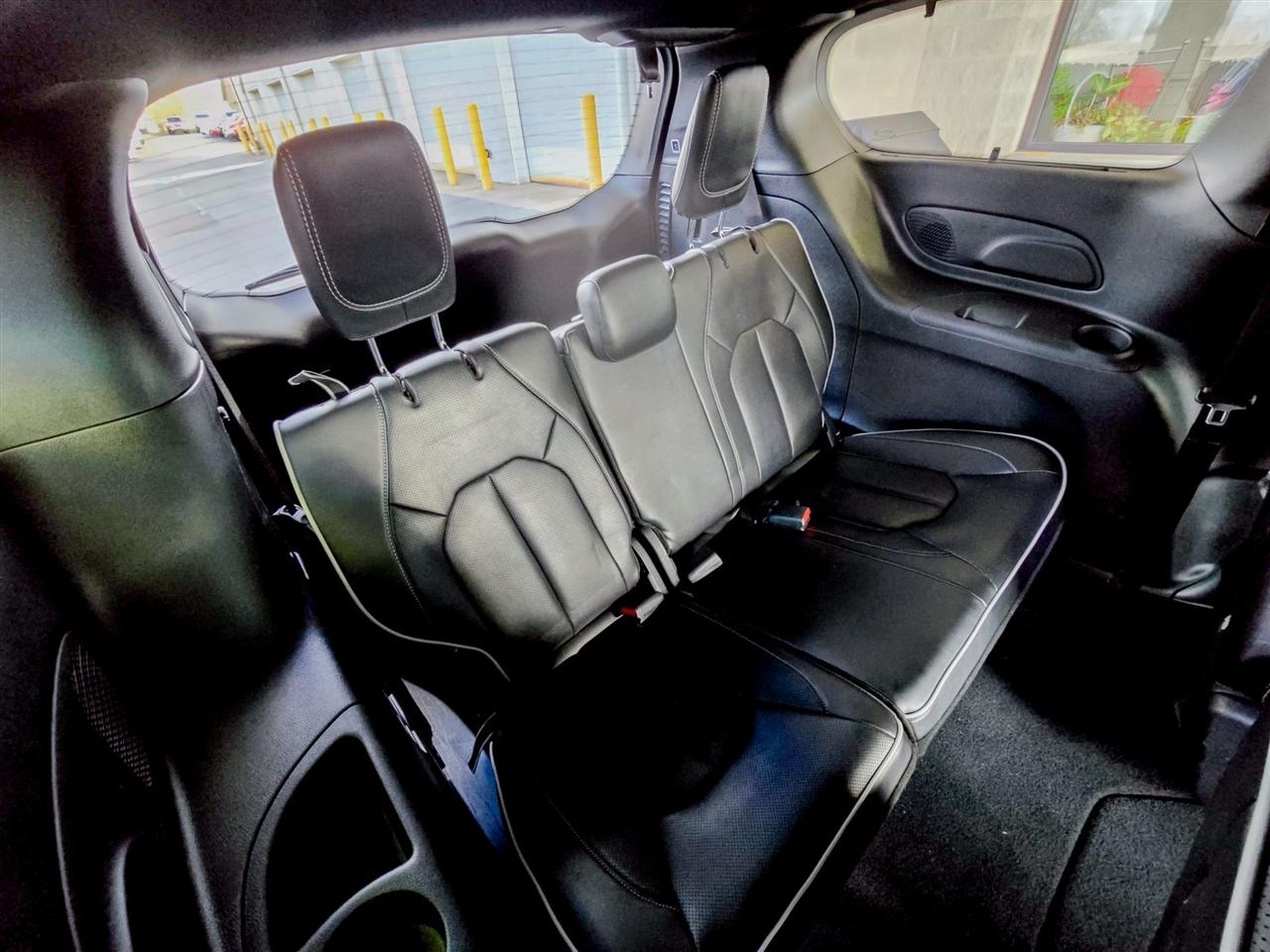 Chrysler Pacifica  2025