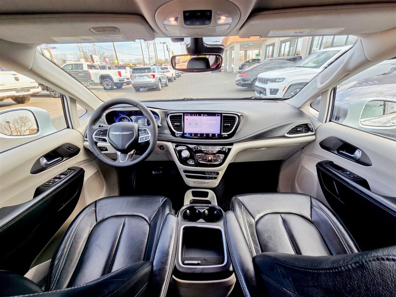 Chrysler Pacifica  2022