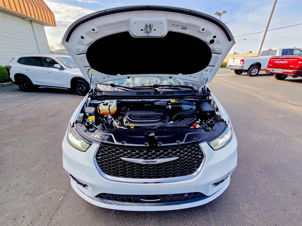 Chrysler Pacifica  2022