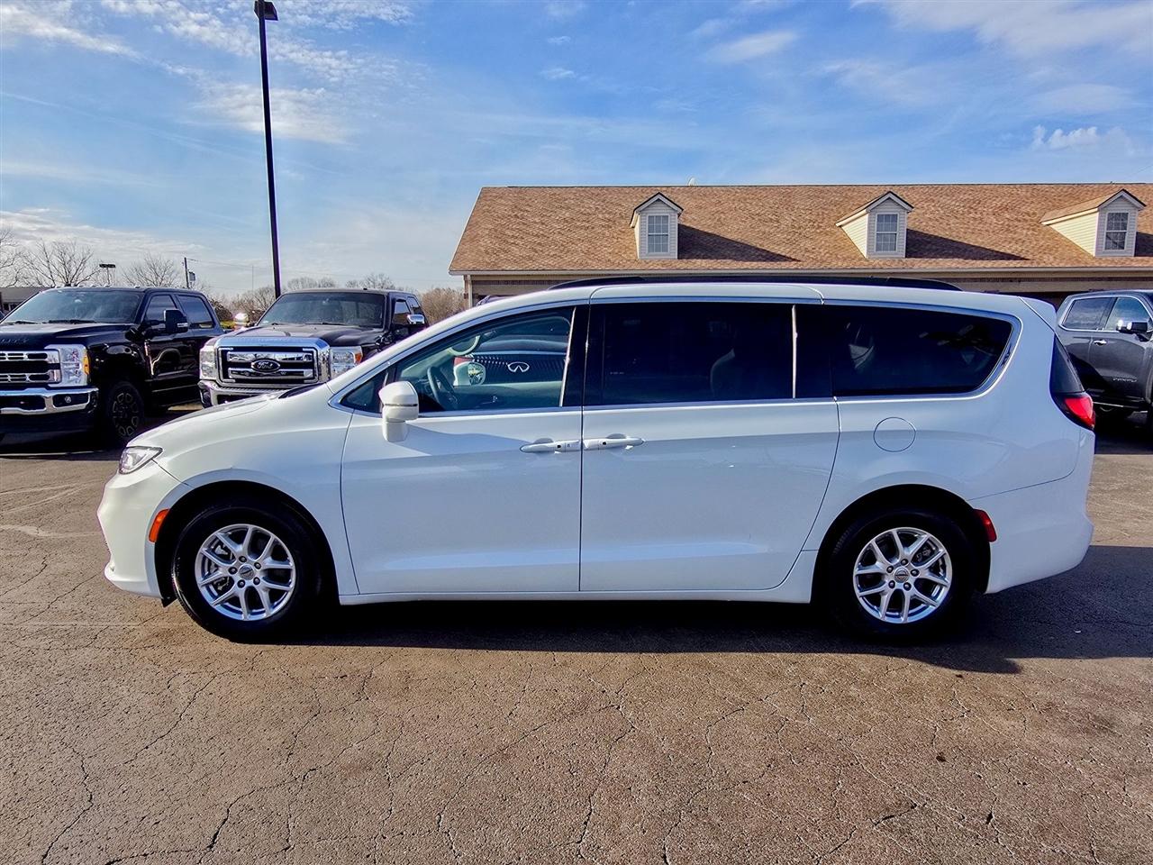 Chrysler Pacifica  2022