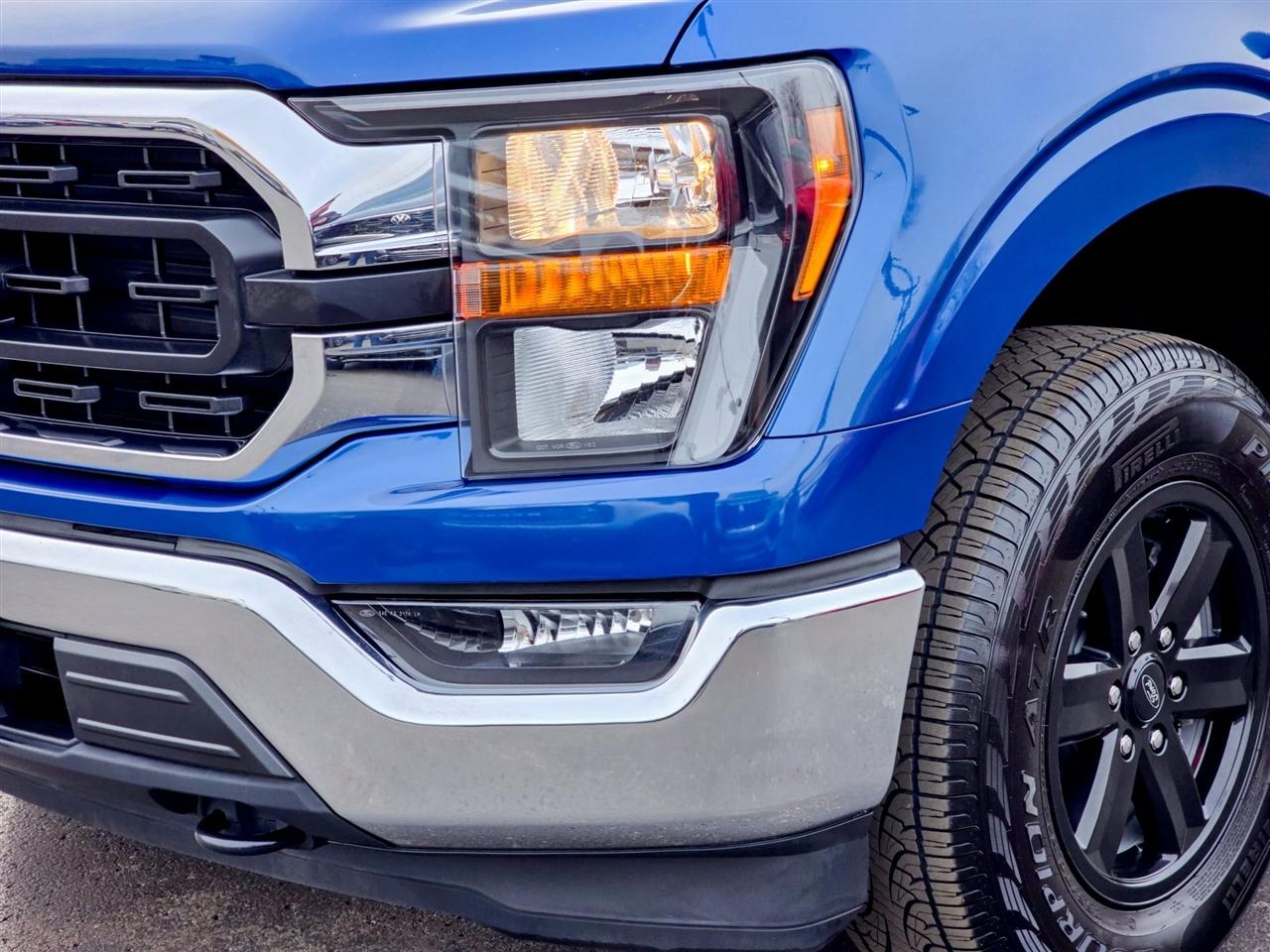 Ford F-150 XLT SuperCrew 4WD 2023