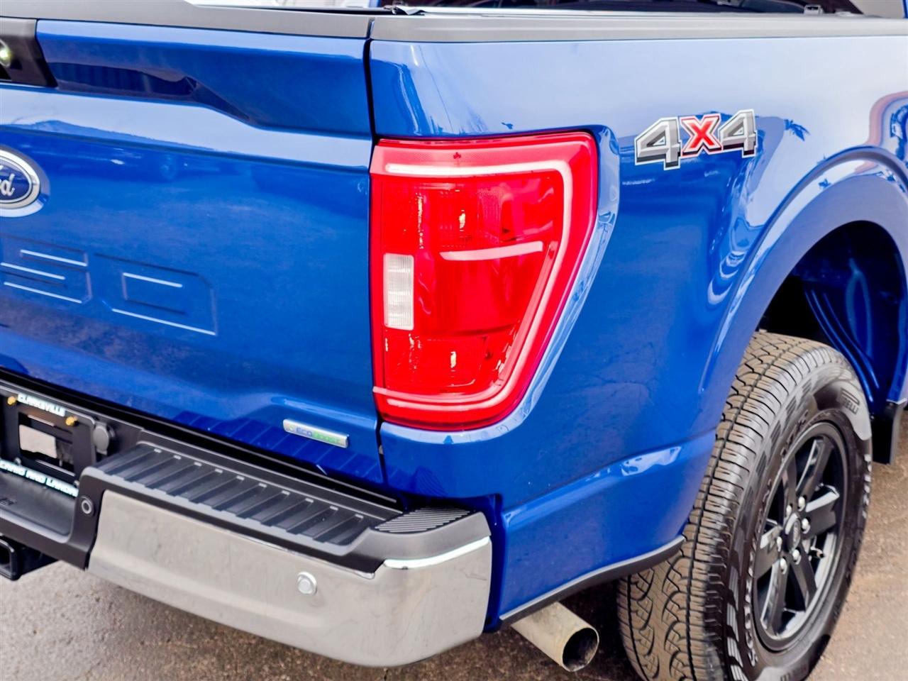 Ford F-150 XLT SuperCrew 4WD 2023