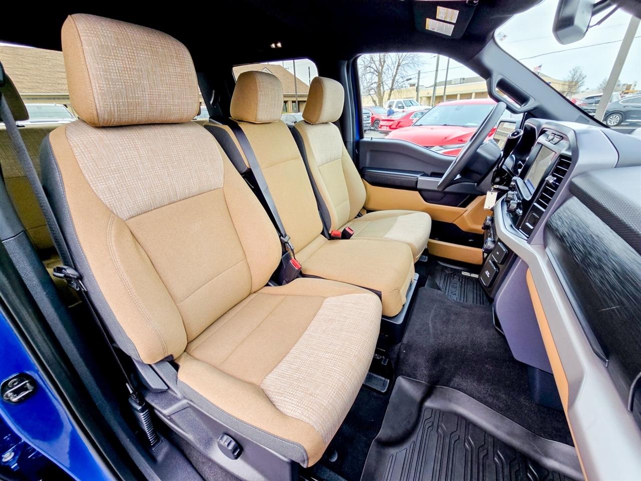 Ford F-150 XLT SuperCrew 4WD 2023