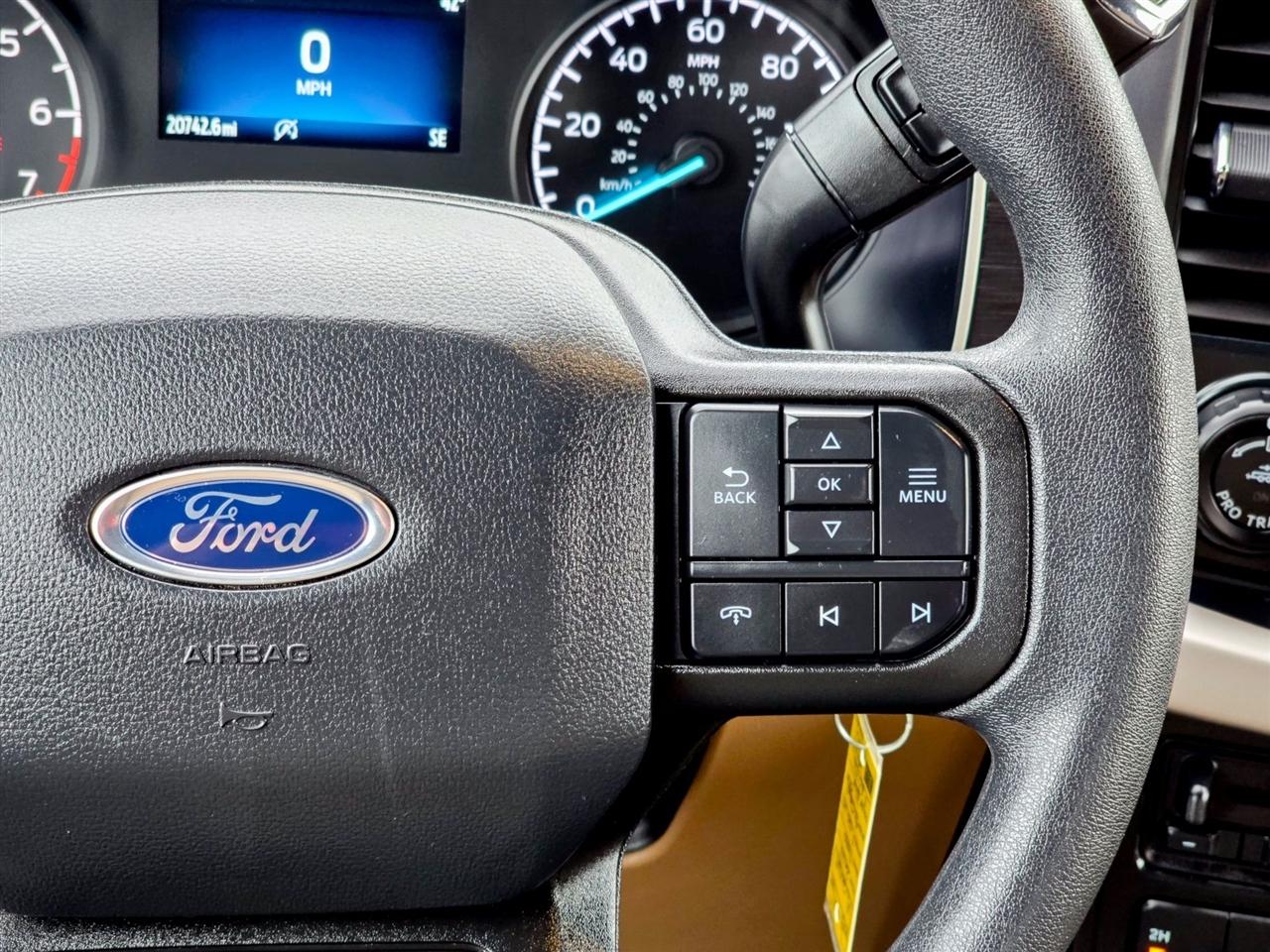 Ford F-150 XLT SuperCrew 4WD 2023