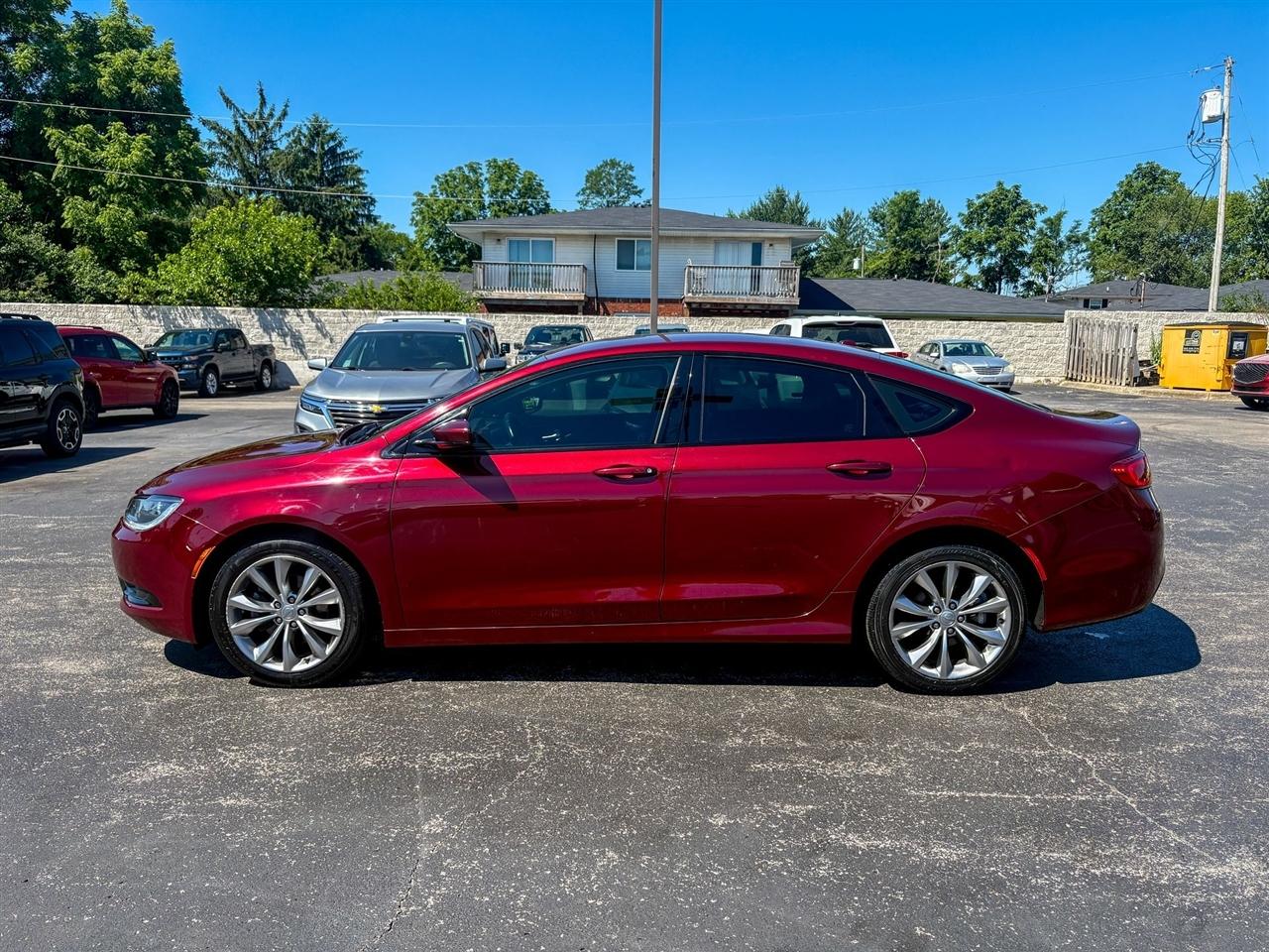 Chrysler 200  2016