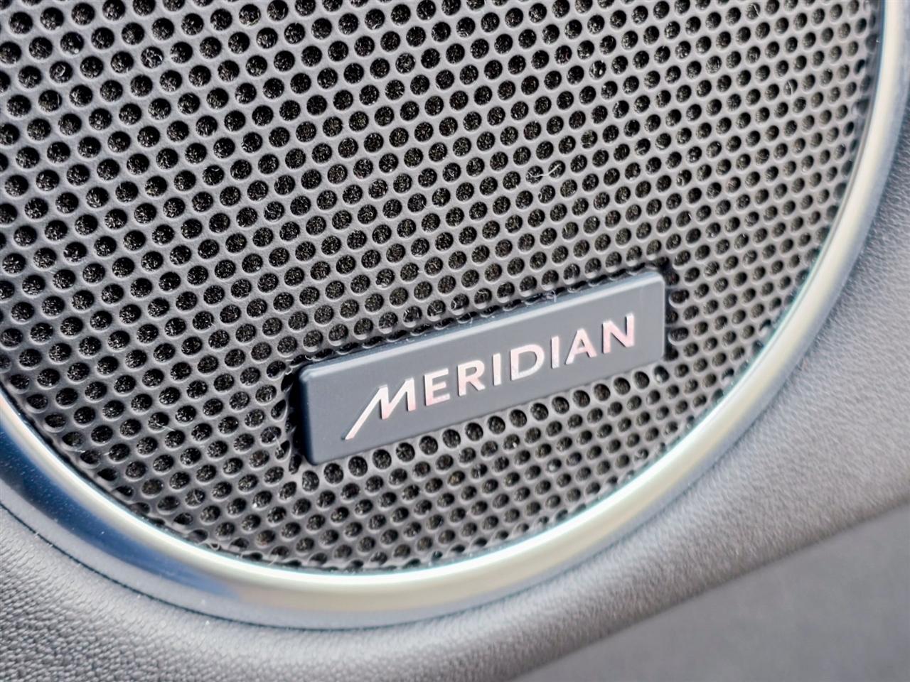 Land Rover Discovery Sport  2023