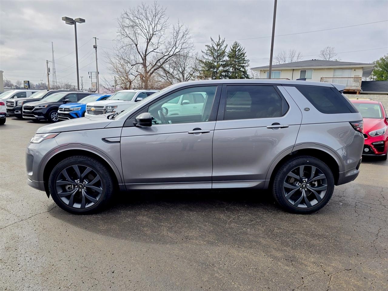Land Rover Discovery Sport  2023