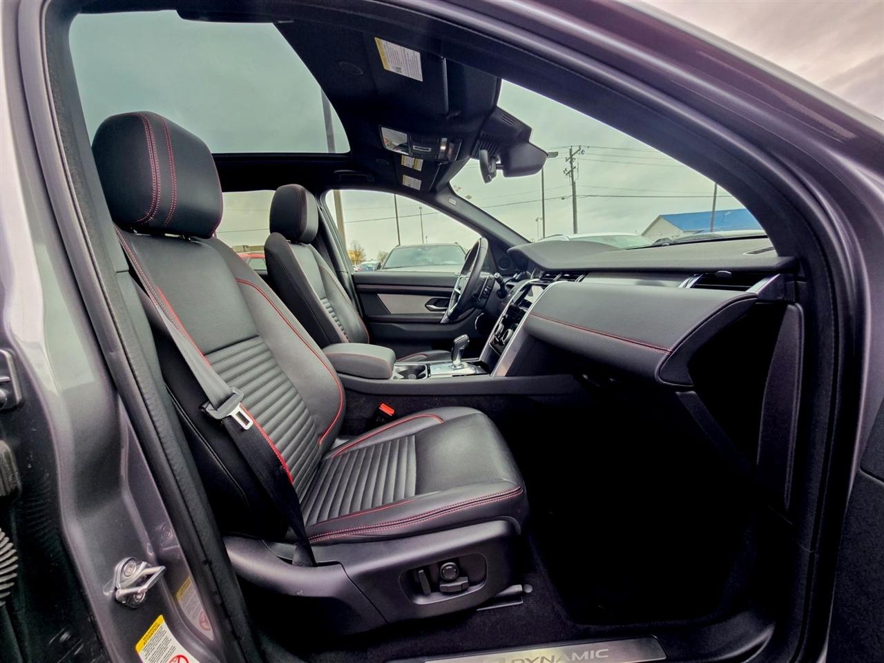 Land Rover Discovery Sport  2023