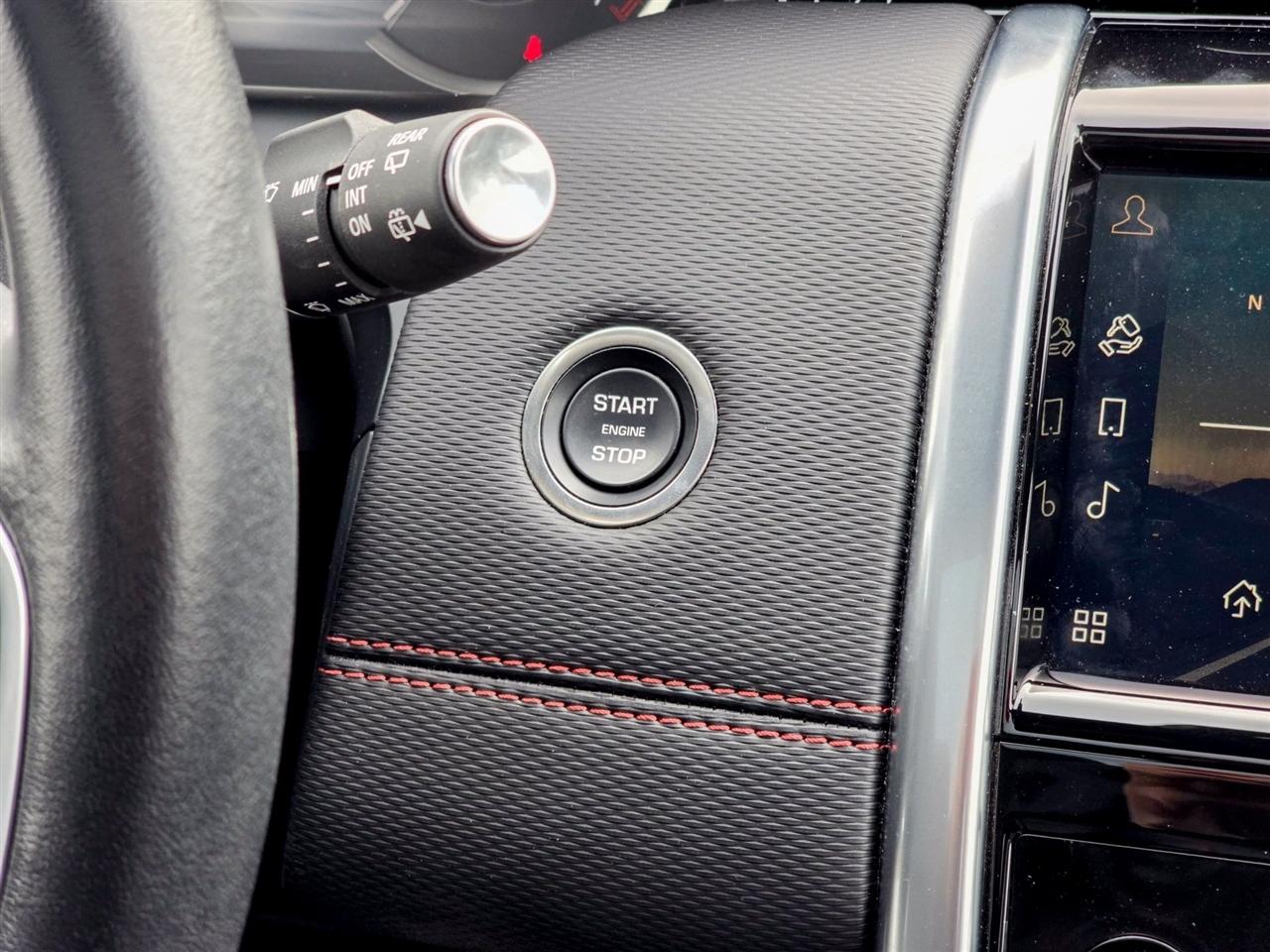 Land Rover Discovery Sport  2023