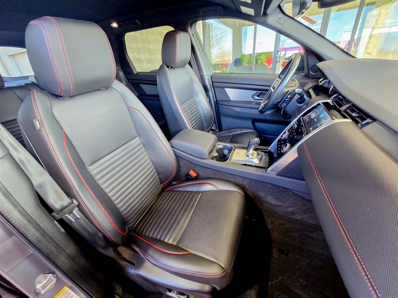 Land Rover Discovery Sport  2023