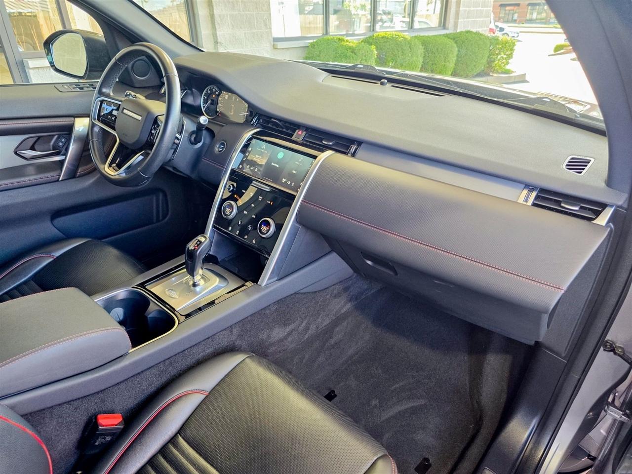 Land Rover Discovery Sport  2023