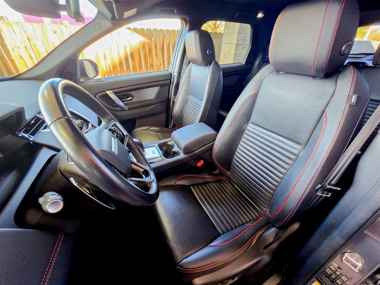 Land Rover Discovery Sport  2023