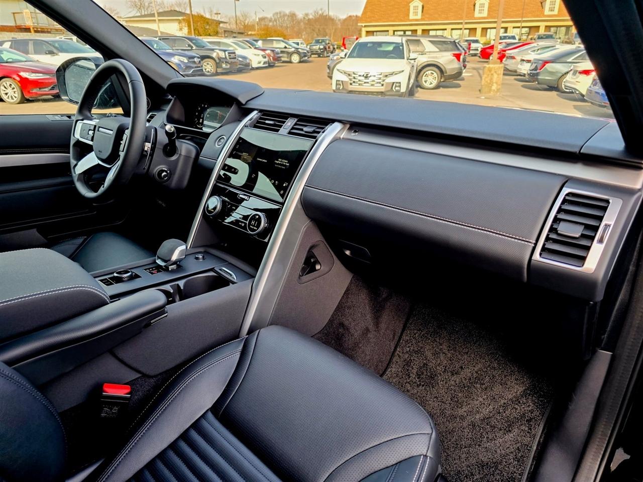 Land Rover Discovery  2025