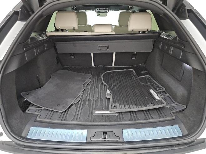 Land Rover Range Rover Velar  2023