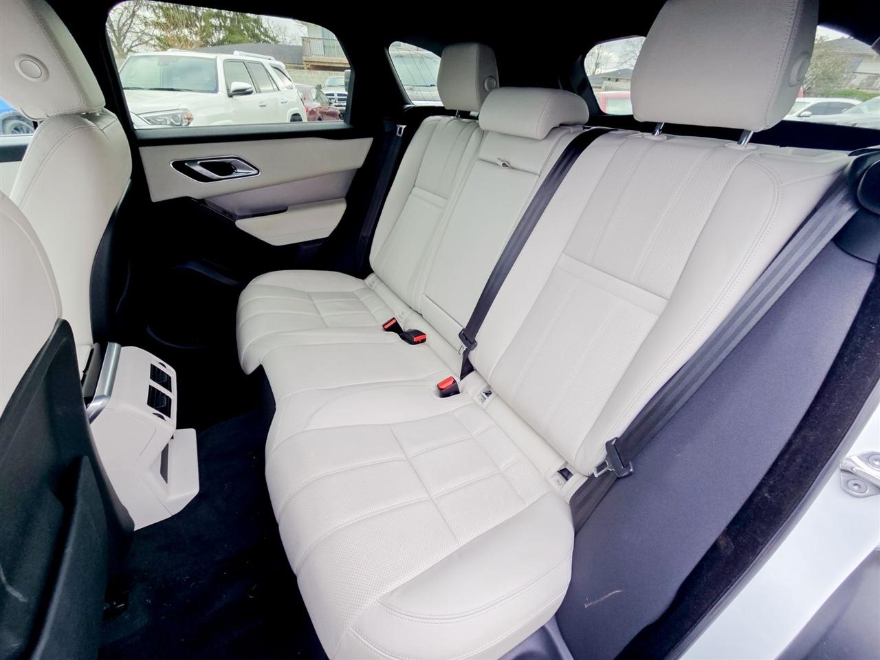 Land Rover Range Rover Velar  2023