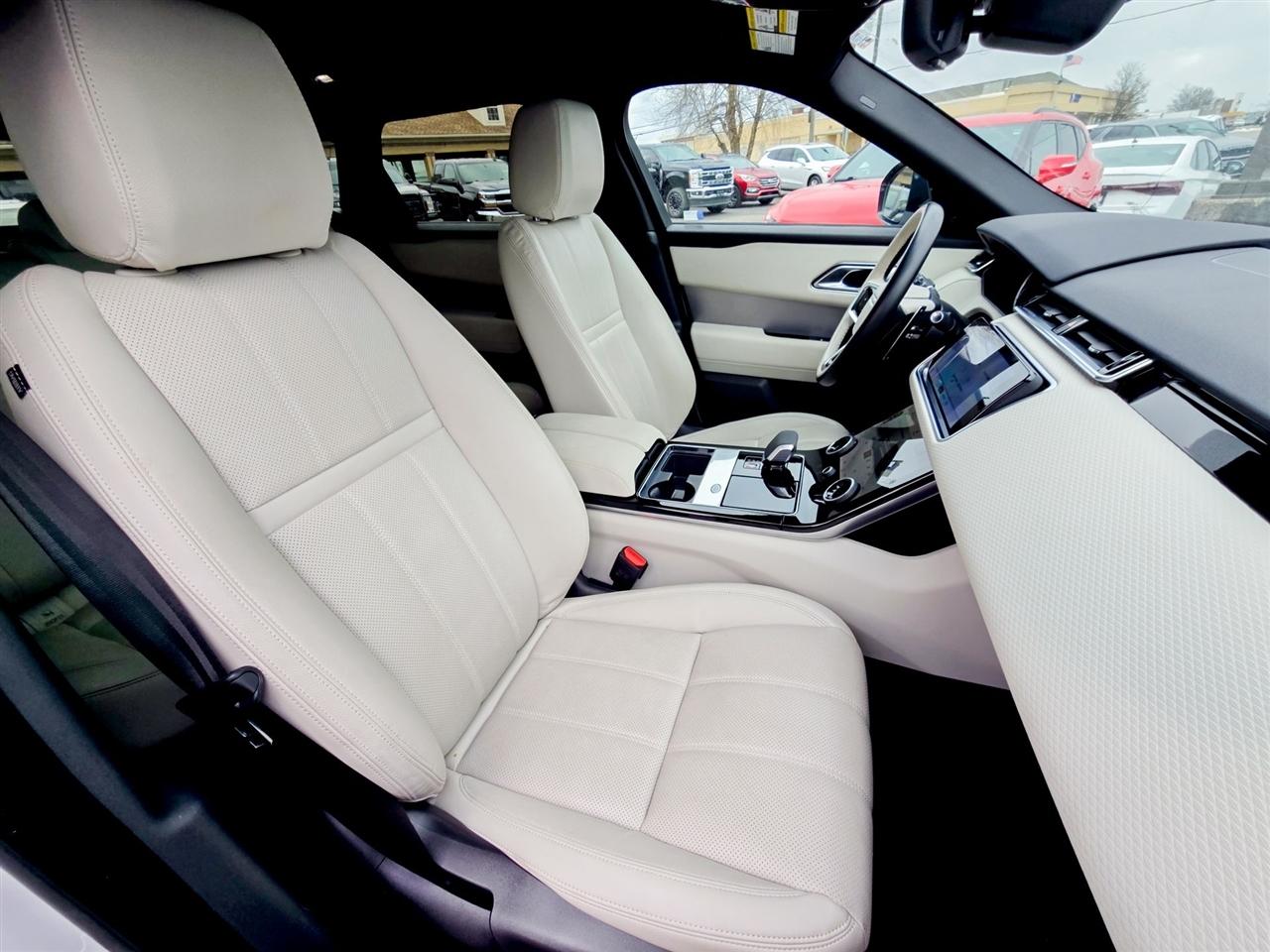 Land Rover Range Rover Velar  2023