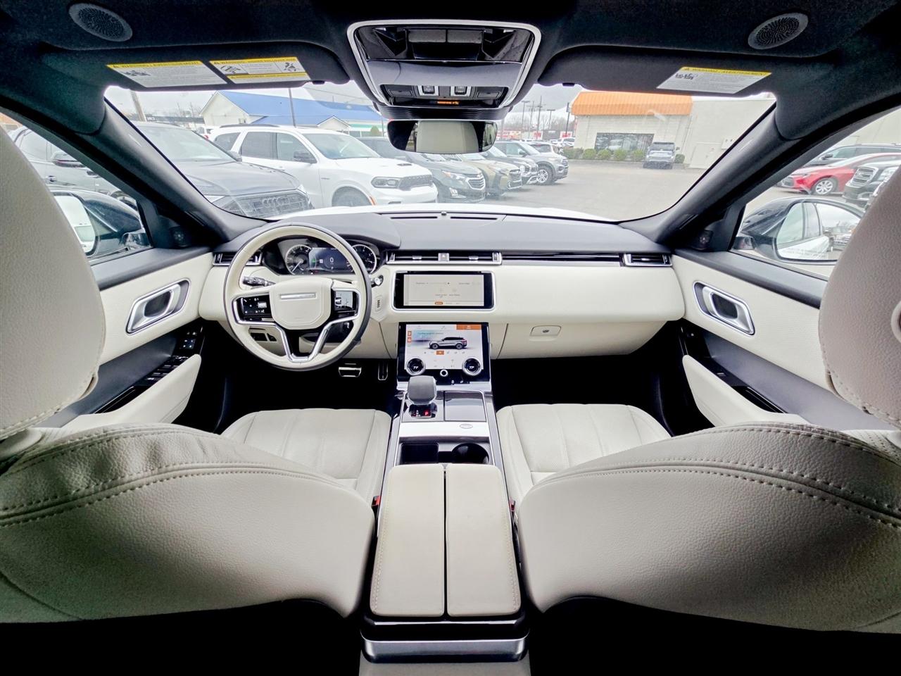 Land Rover Range Rover Velar  2023