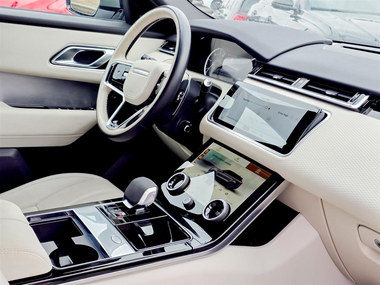 Land Rover Range Rover Velar  2023