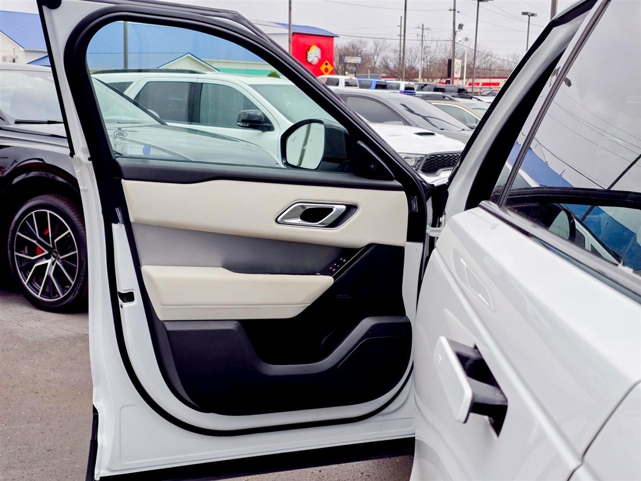 Land Rover Range Rover Velar  2023