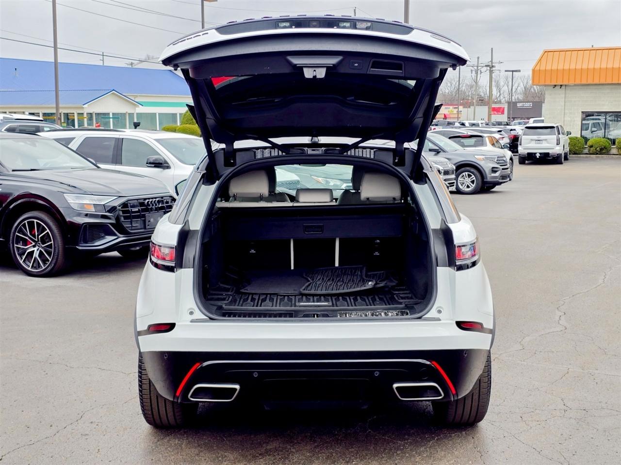 Land Rover Range Rover Velar  2023