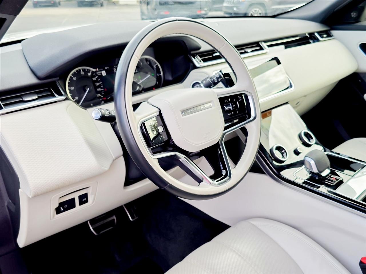 Land Rover Range Rover Velar  2023