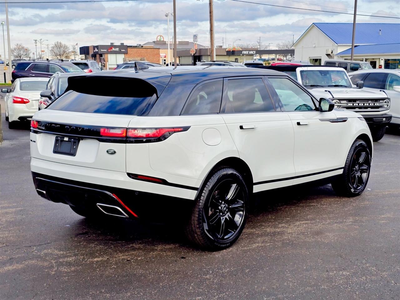 Land Rover Range Rover Velar  2023