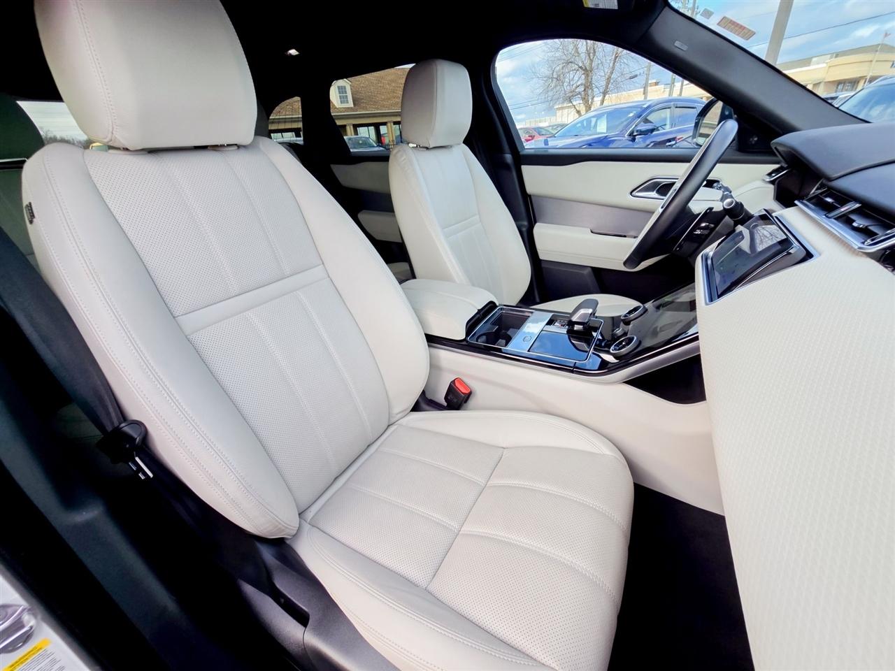 Land Rover Range Rover Velar  2023