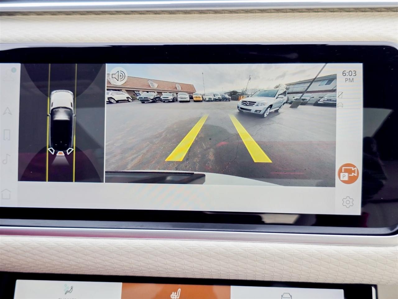 Land Rover Range Rover Velar  2023