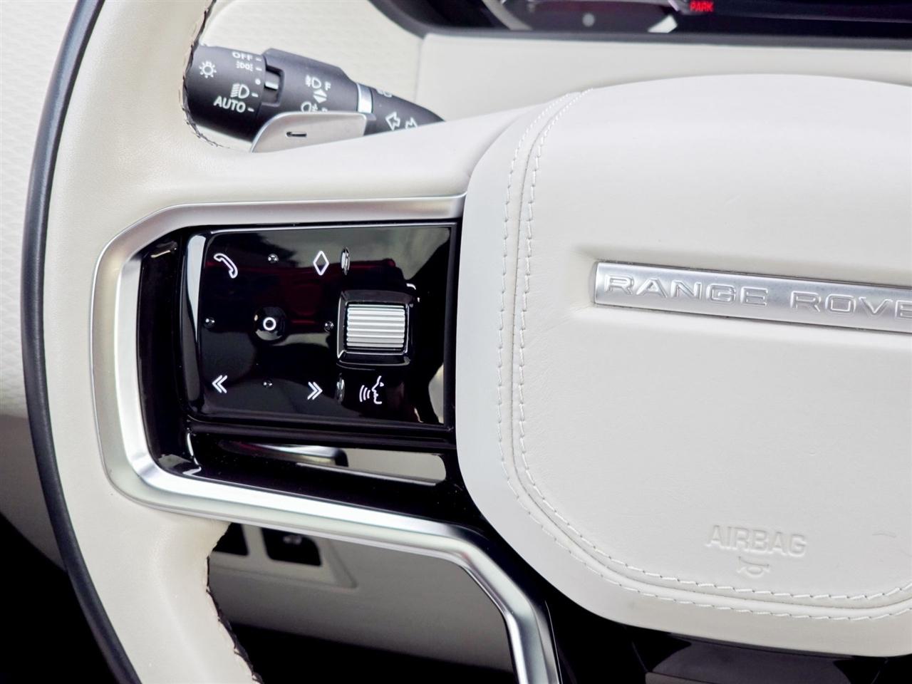 Land Rover Range Rover Velar  2023