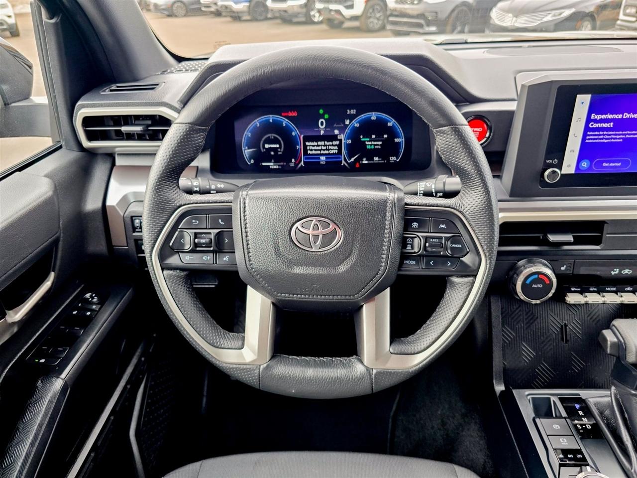 Toyota Tacoma 4WD  2024