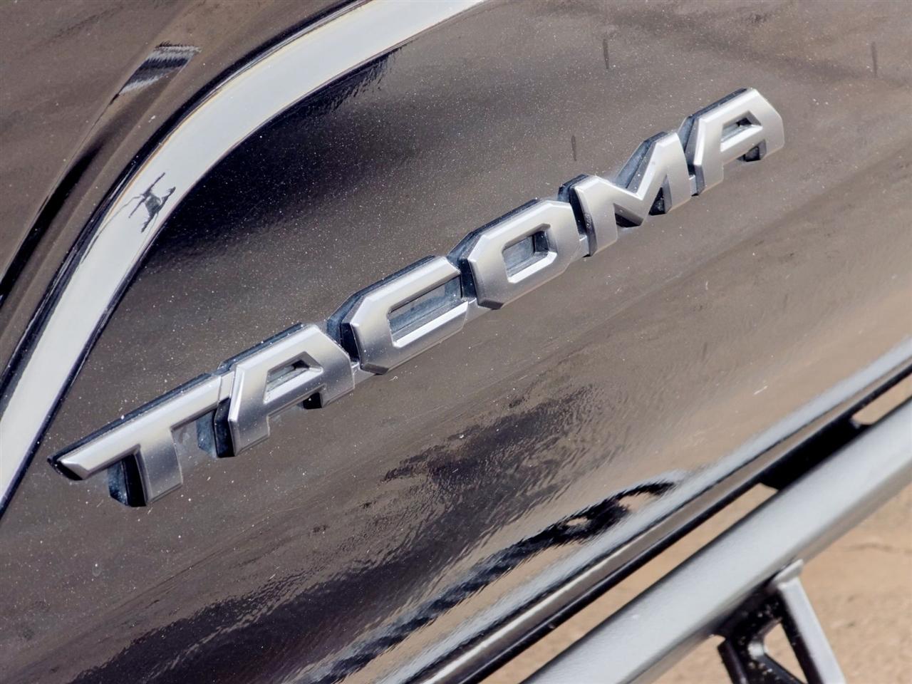 Toyota Tacoma 4WD  2024