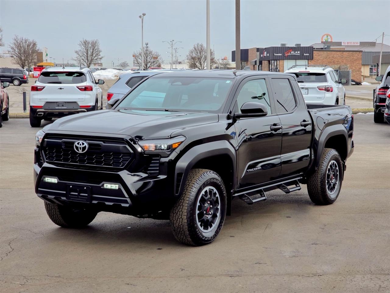 Toyota Tacoma 4WD  2024