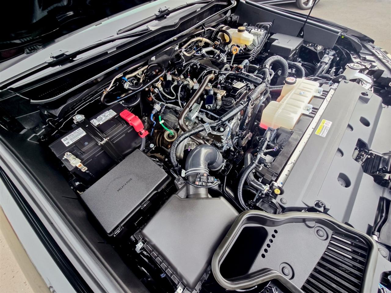 Toyota Tacoma 4WD  2024