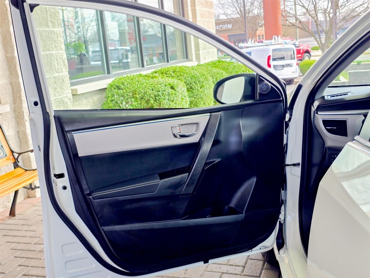 Toyota Corolla  2016