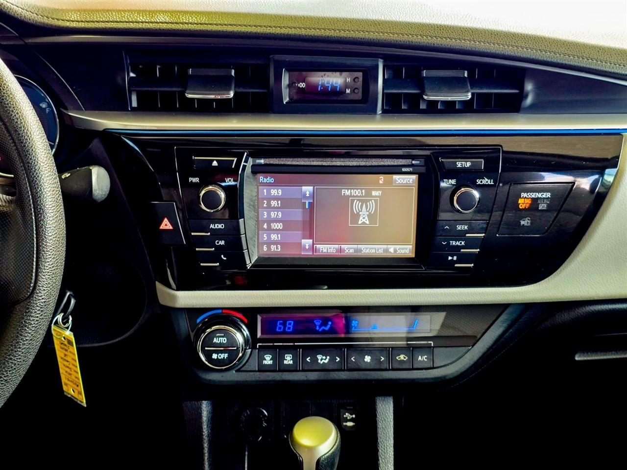 Toyota Corolla  2016